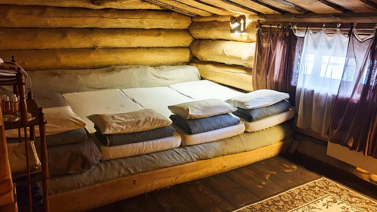 Forest Hut Stariy Prud Pylypovychi Exterior foto